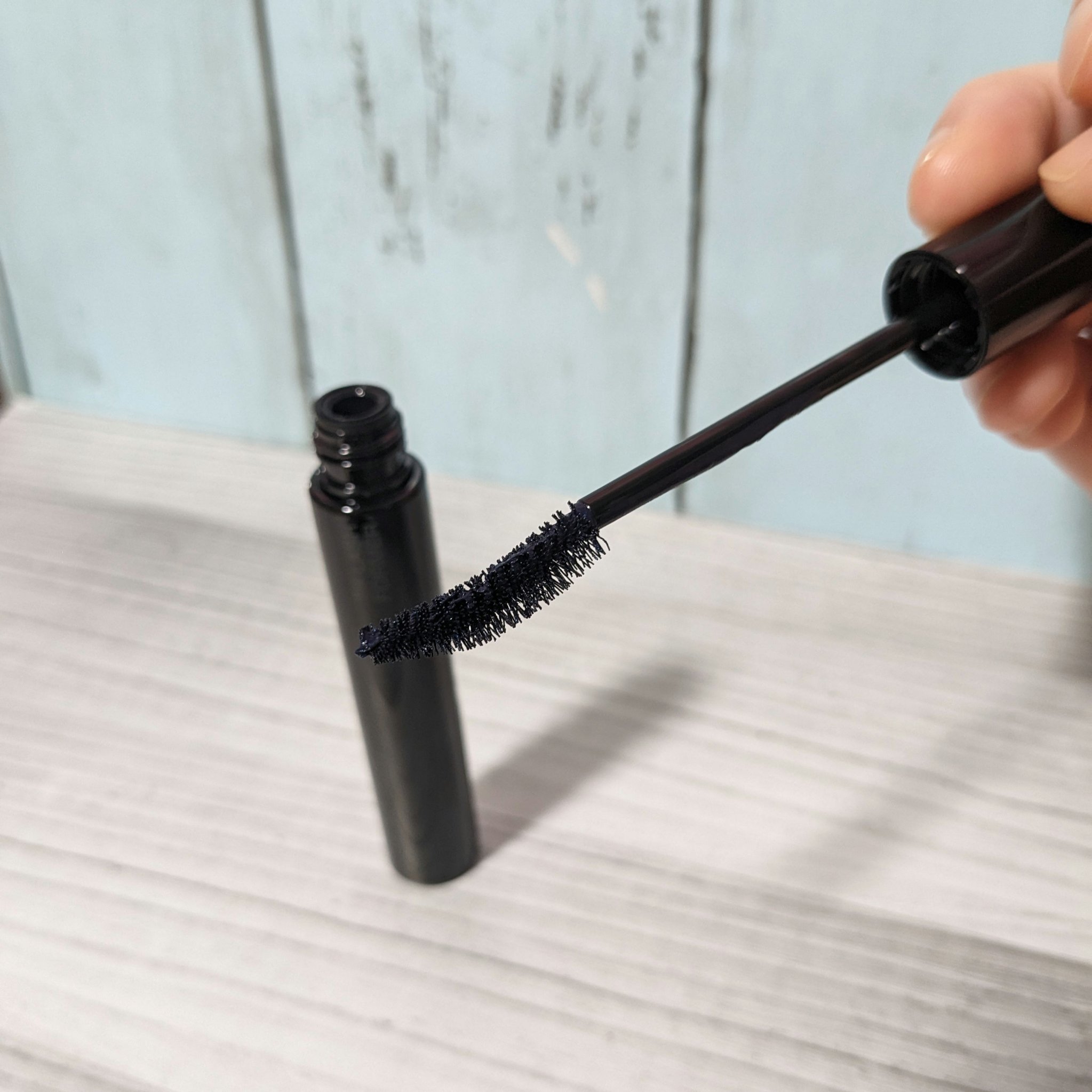 ケイト カールアウェイキングマスカラ NV-1 インディゴブルー(限定色)/KATE/マスカラを使ったクチコミ（3枚目）