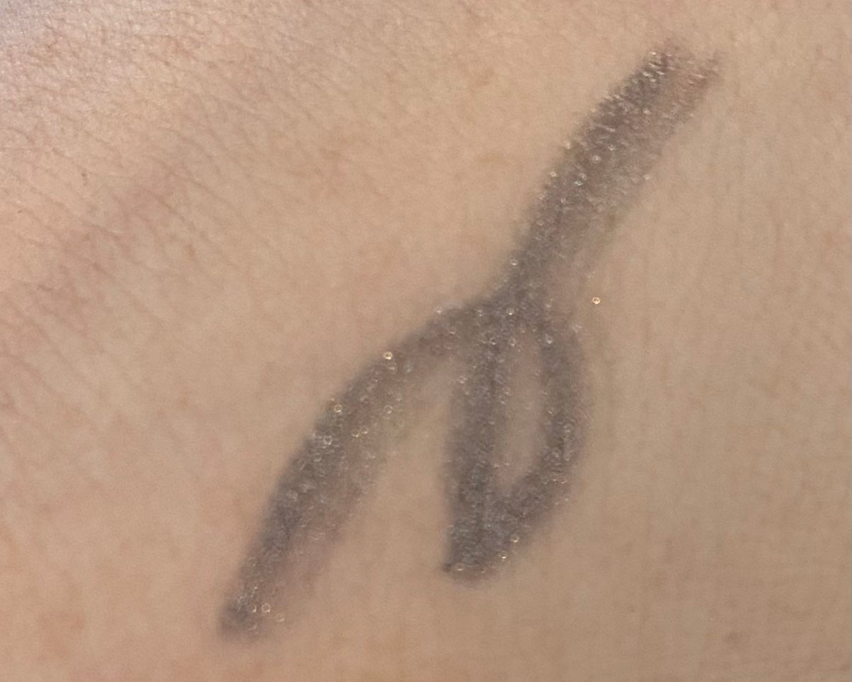 カラー エクセス ジェル ペンシル/M・A・C/ジェルアイライナーを使ったクチコミ(2枚目)