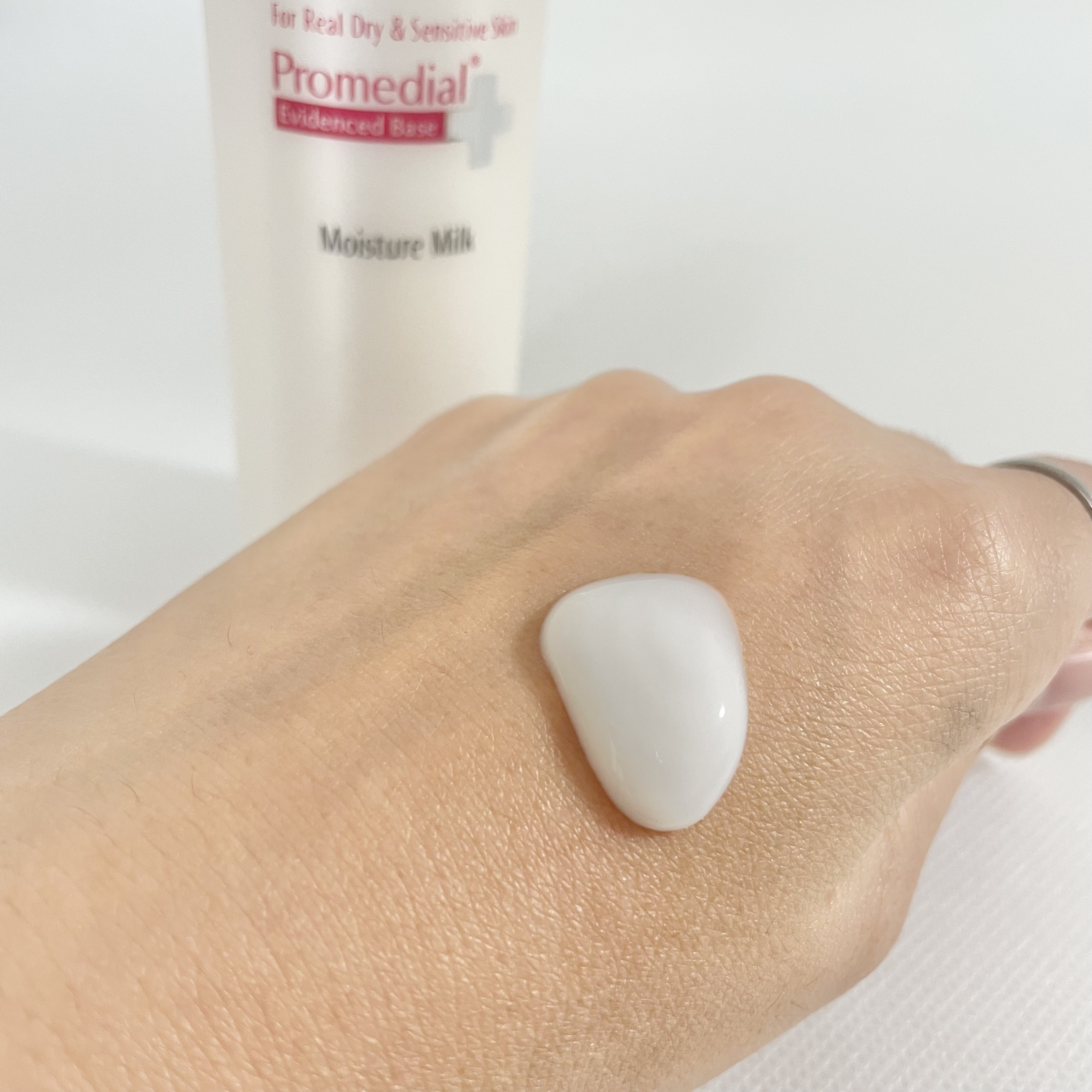 モイスチャーミルク/プロメディアル/乳液を使ったクチコミ（3枚目）