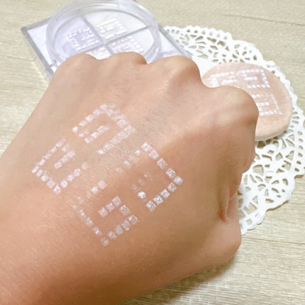 ããªãºã ã»ãªãŒãã«/GIVENCHY/ã«ãŒã¹ããŠããŒã䜿ã£ãã¯ãã³ãïŒ5æç®ïŒ