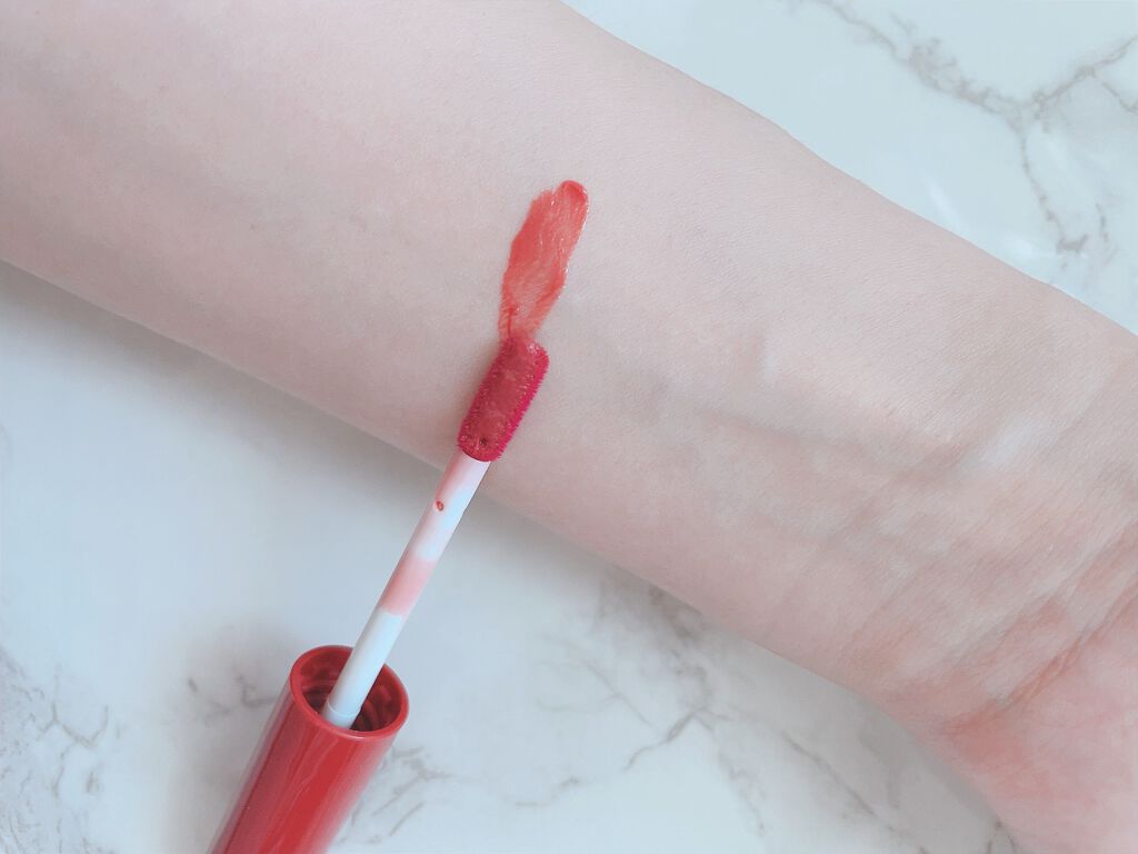 ウォータリーティントリップ/CEZANNE/リップティントを使ったクチコミ（2枚目）