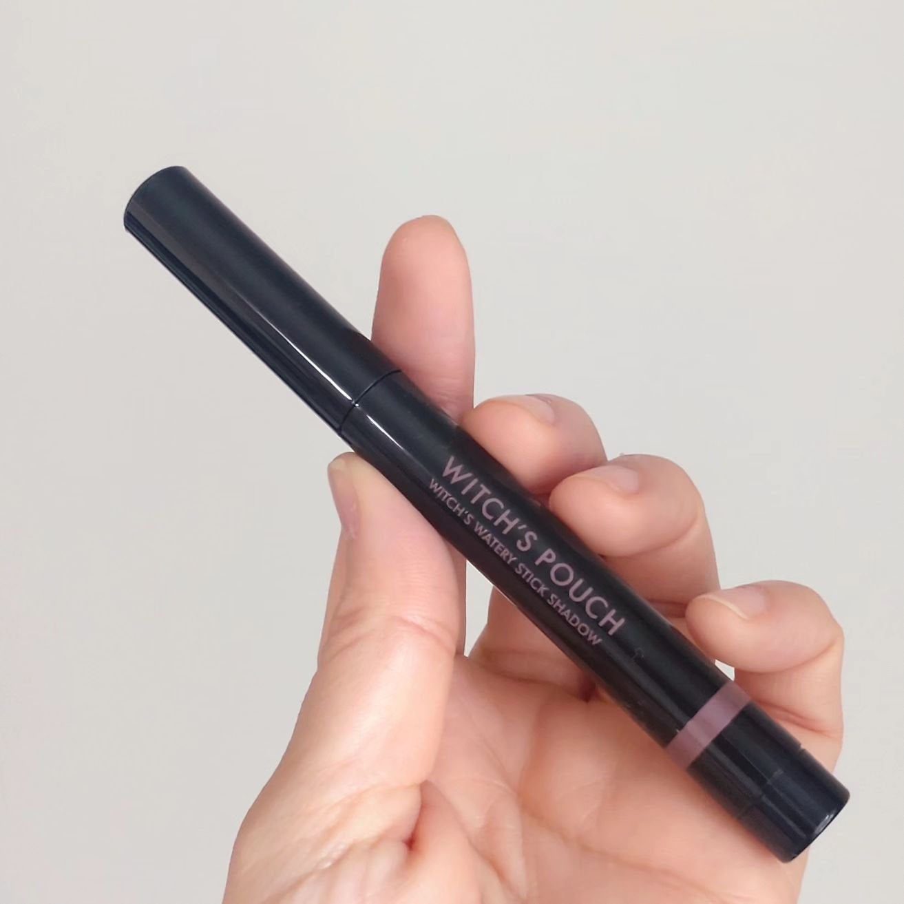 ウォータリースティックシャドウ/Witch's Pouch/スティックアイシャドウを使ったクチコミ(2枚目)