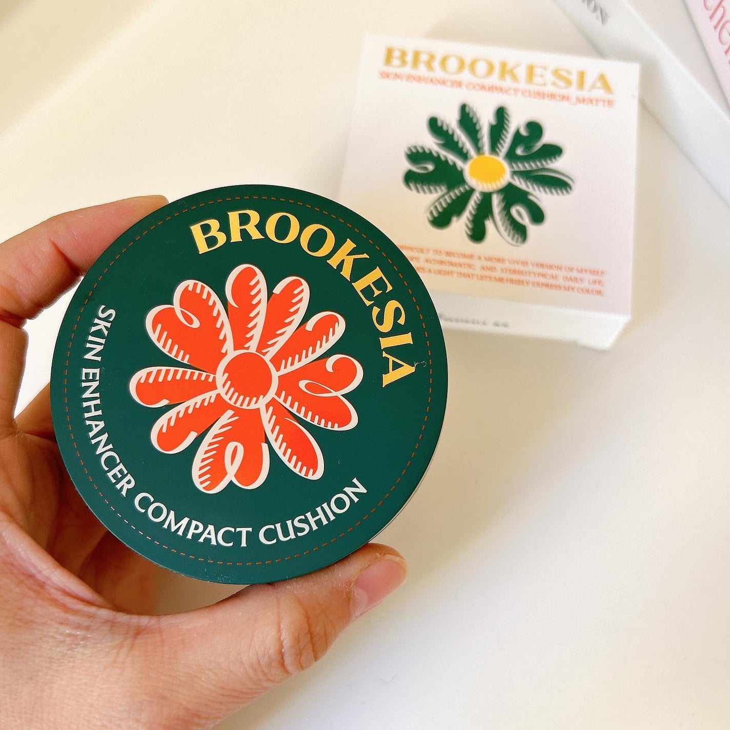 スキンエンハンサー コンパクト クッション (マット)/BROOKESIA/クッションファンデーションを使ったクチコミ(2枚目)