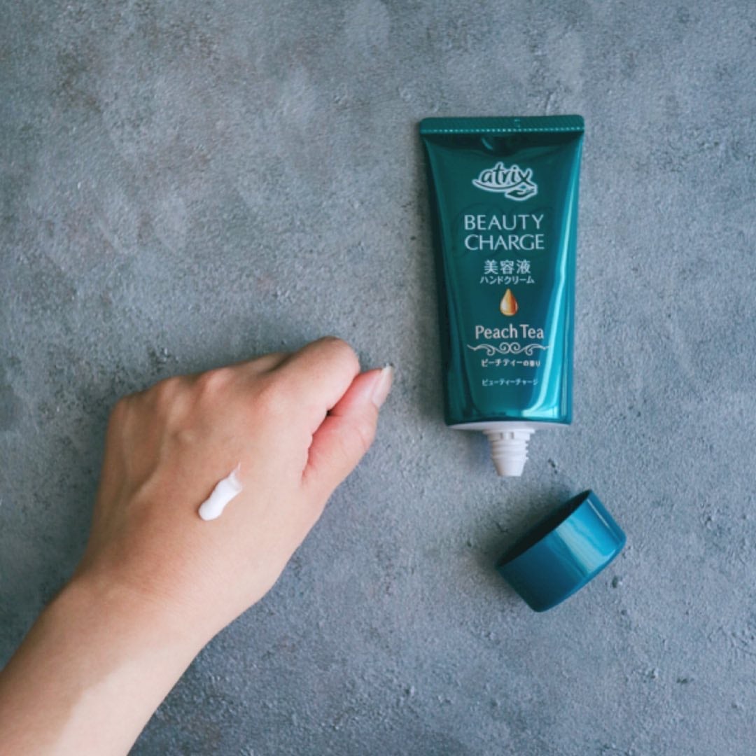 ビューティーチャージ ピーチティーの香り/アトリックス/ハンドクリームを使ったクチコミ(3枚目)