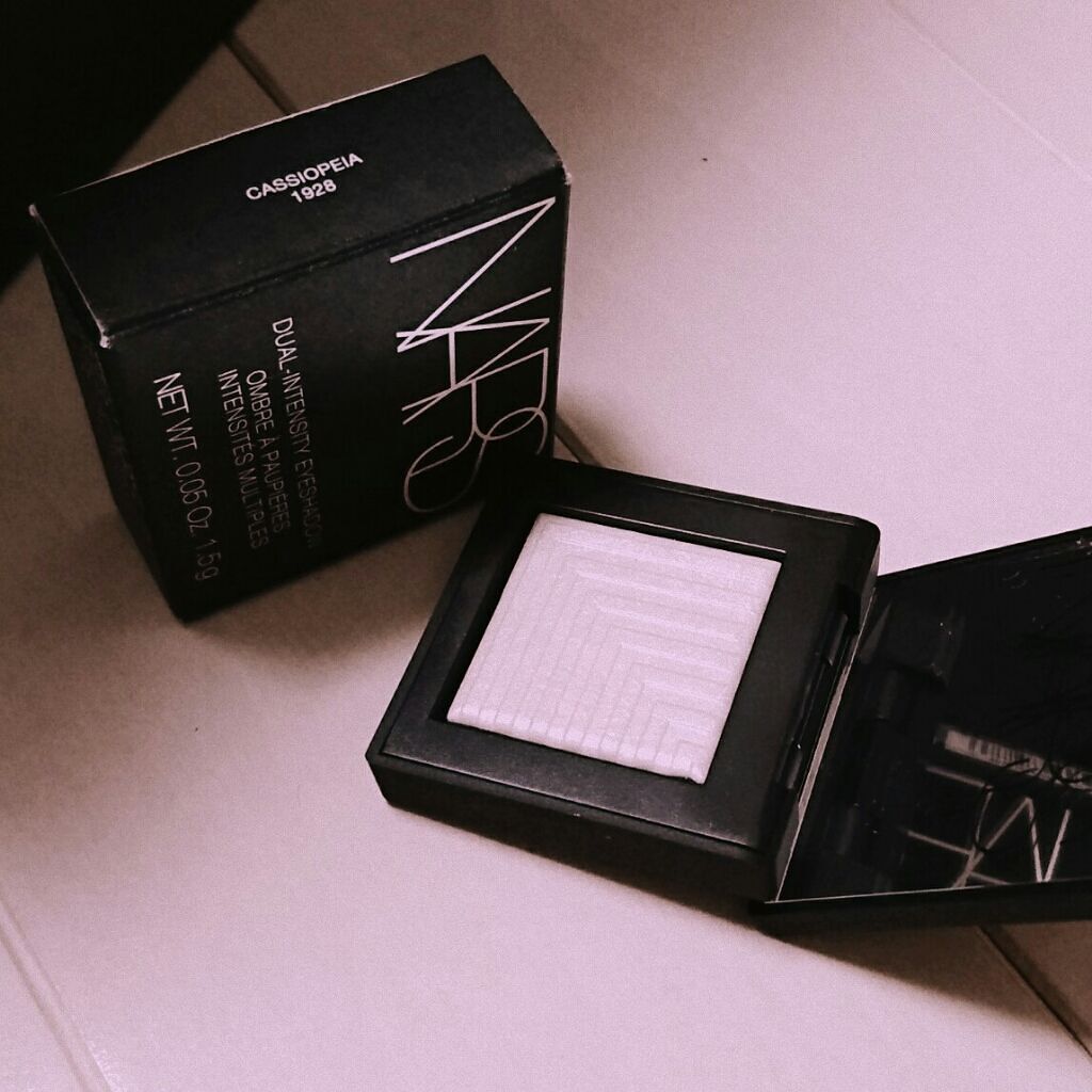 デュアルインテンシティーアイシャドー/NARS/単色アイシャドウを使ったクチコミ(1枚目)