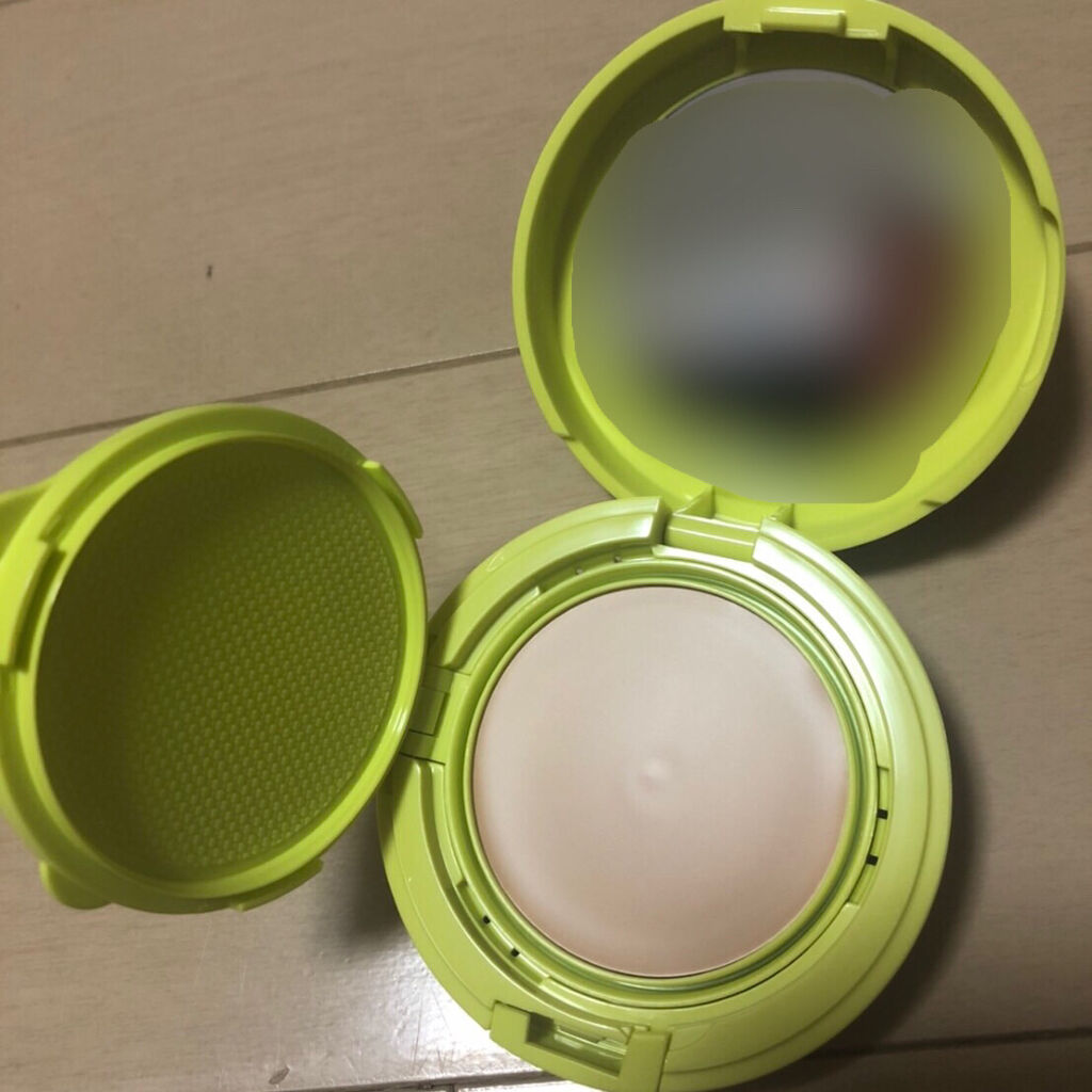 カバーステイＷＰファンデーションＵＶ 01（オークル-B相当）/コフレドール/パウダーファンデーションを使ったクチコミ（2枚目）