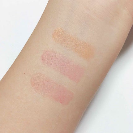 リップエッセンスカラー/ettusais/リップケアを使ったクチコミ(4枚目)