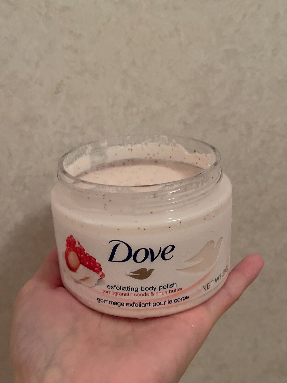 ダヴ ふわとろクリーミースクラブ ザクロ&シアバター/ダヴ/ボディスクラブを使ったクチコミ(3枚目)