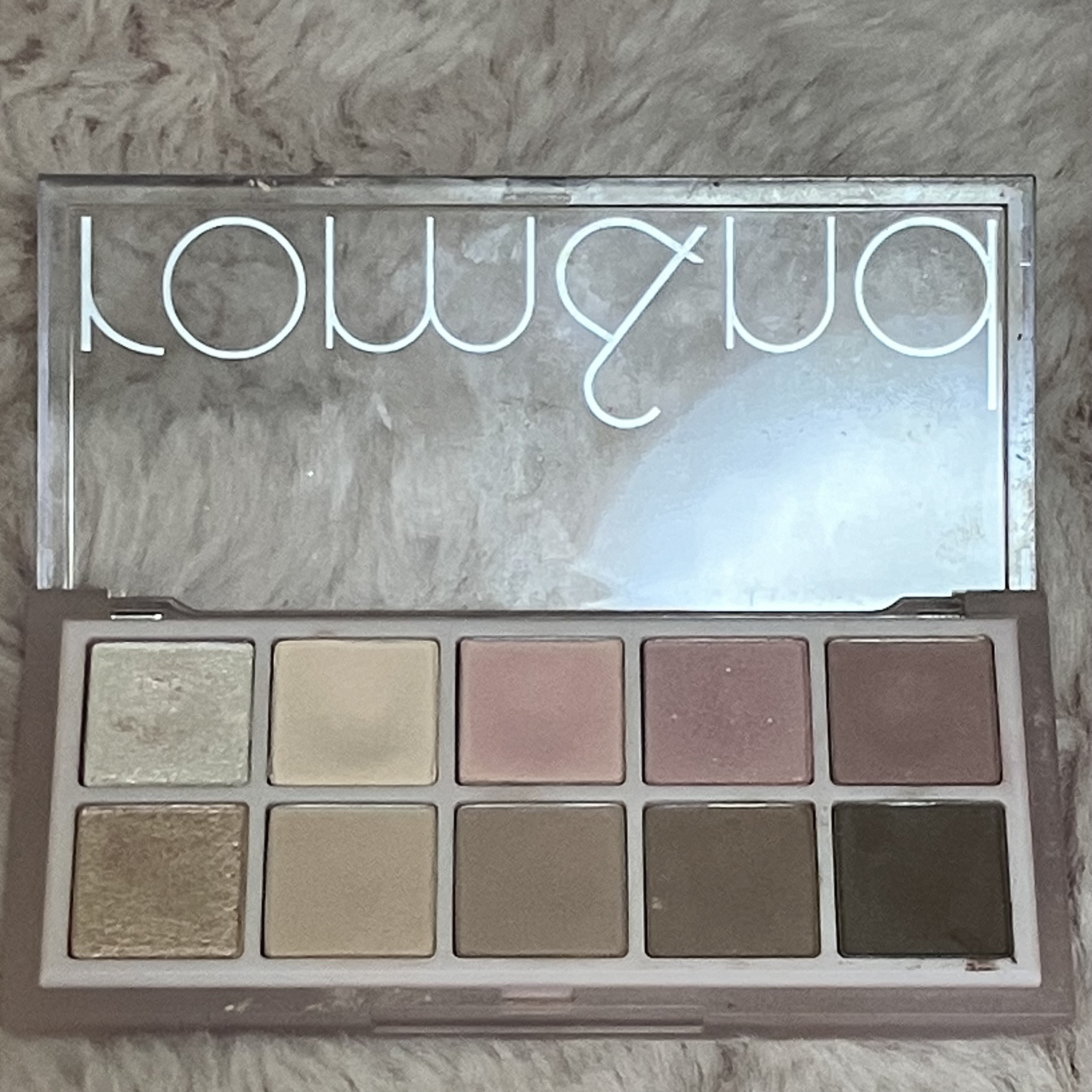 ベターザンパレット 06 ピオニーヌードガーデン(PEONY NUDE GARDEN)/rom&nd/アイシャドウパレットを使ったクチコミ（2枚目）