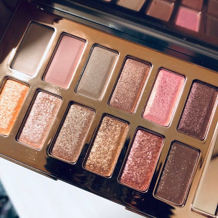 バレンタインボックス3ローズモーメント/VAVI MELLO/アイシャドウパレットを使ったクチコミ(2枚目)