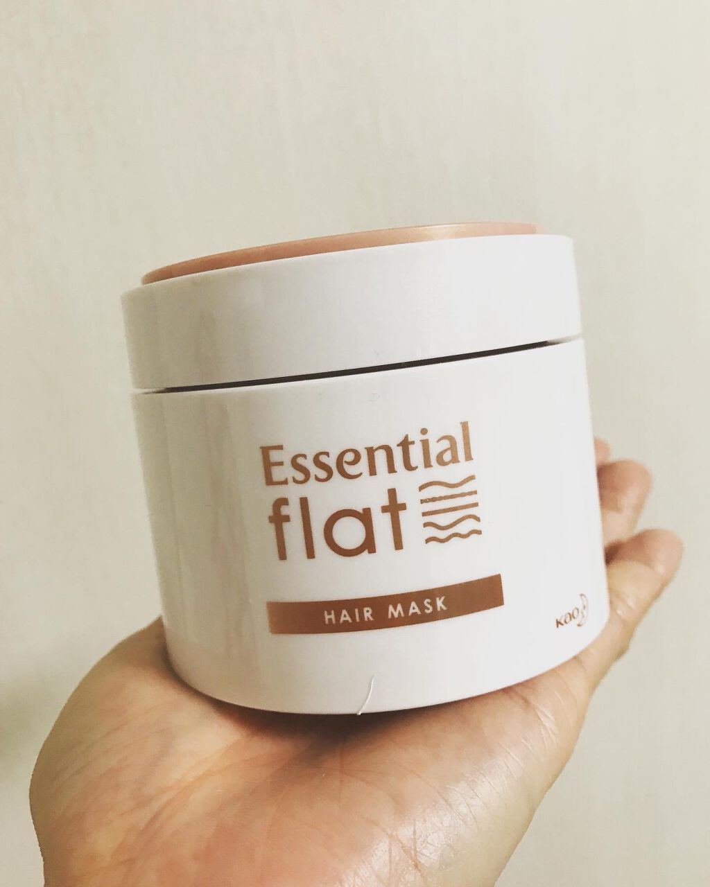 くせ・うねり集中ケアマスク/エッセンシャル flat/ヘアマスク・ヘアパックを使ったクチコミ（1枚目）