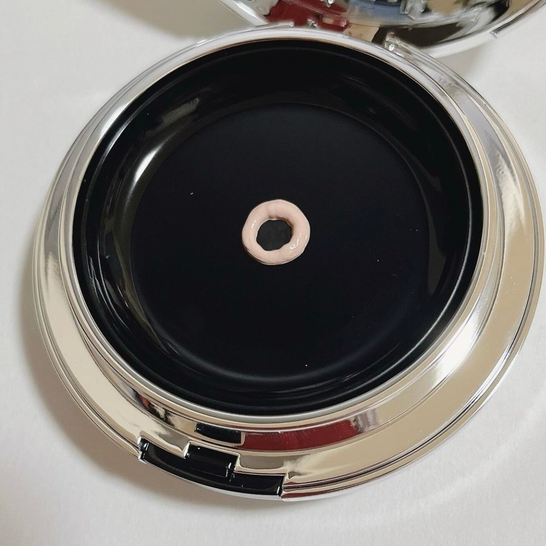 V3シャイニングファンデーション/SPICARE/クッションファンデーションを使ったクチコミ(5枚目)