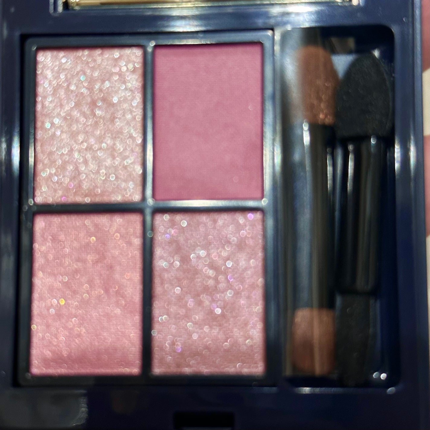 ホリデーコフレ2023〈ジョイピンク〉/エトヴォス/メイクアップキットを使ったクチコミ(4枚目)