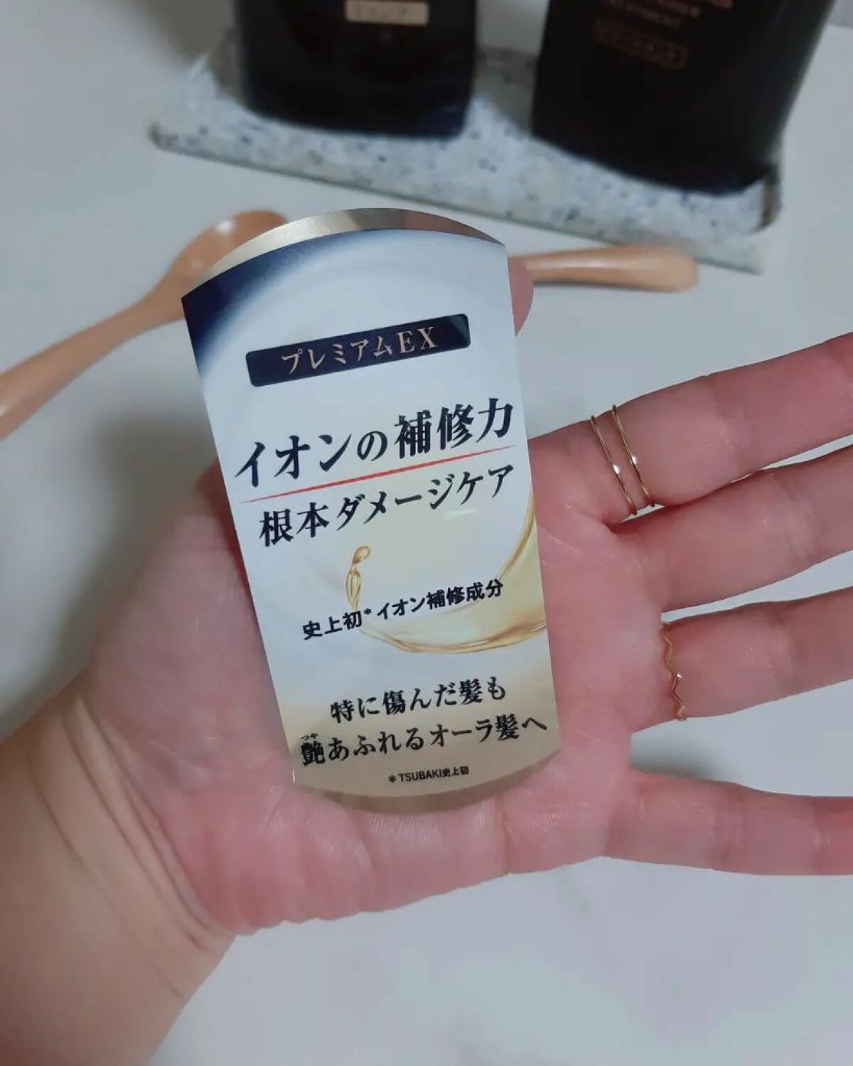 プレミアムEX インテンシブリペア <シャンプー>/コンディショナー<ヘアトリートメント> /TSUBAKI/市販シャンプーを使ったクチコミ(2枚目)