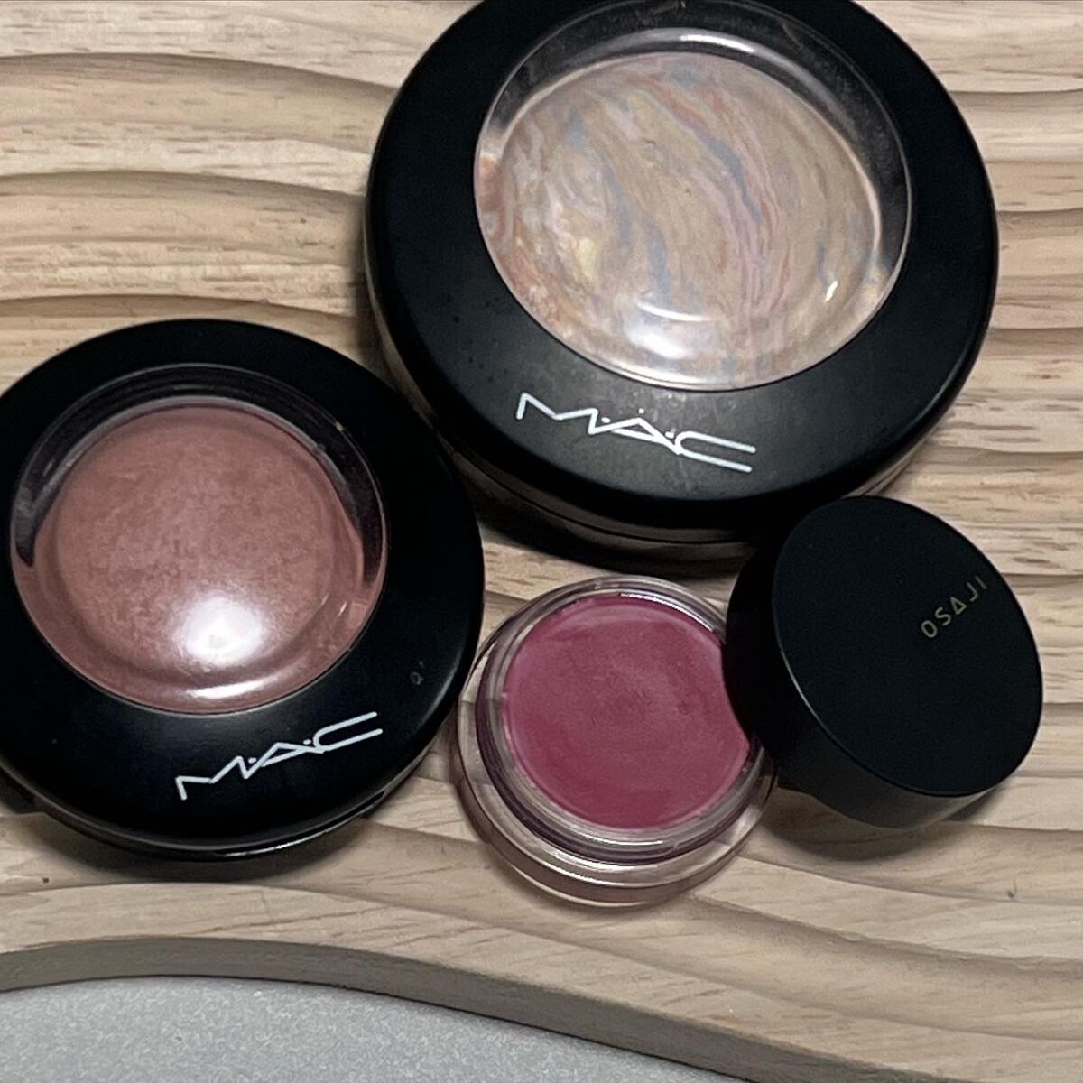 M·A·C ミネラライズ スキンフィニッシュ/M・A・C/パウダーハイライトを使ったクチコミ(2枚目)