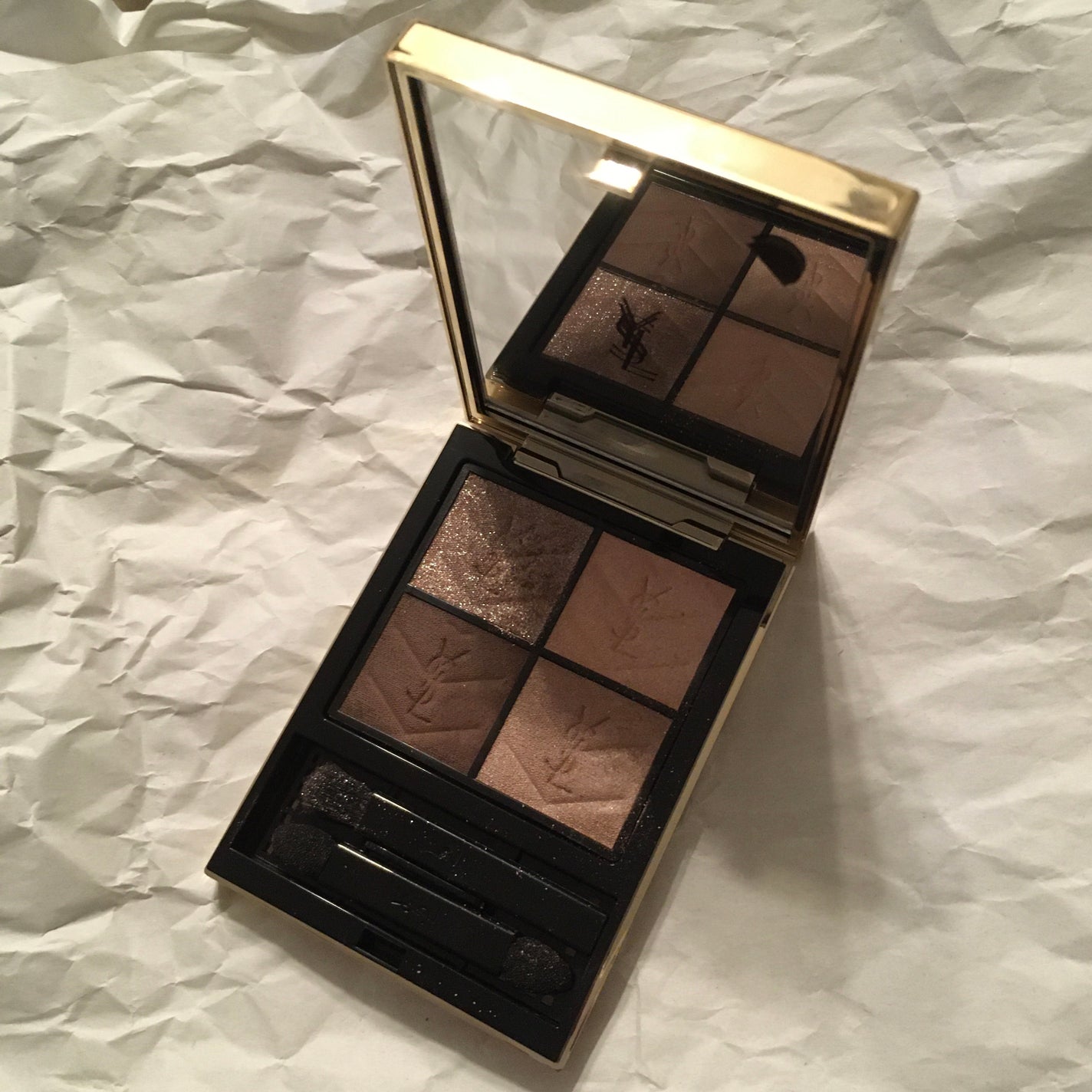 クチュール ミニ クラッチ/YVES SAINT LAURENT BEAUTE/アイシャドウパレットを使ったクチコミ(1枚目)