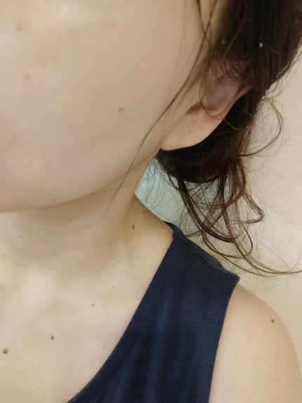 PDRNトーンアップサンスクリーン/Genabelle/日焼け止めクリームを使ったクチコミ(4枚目)