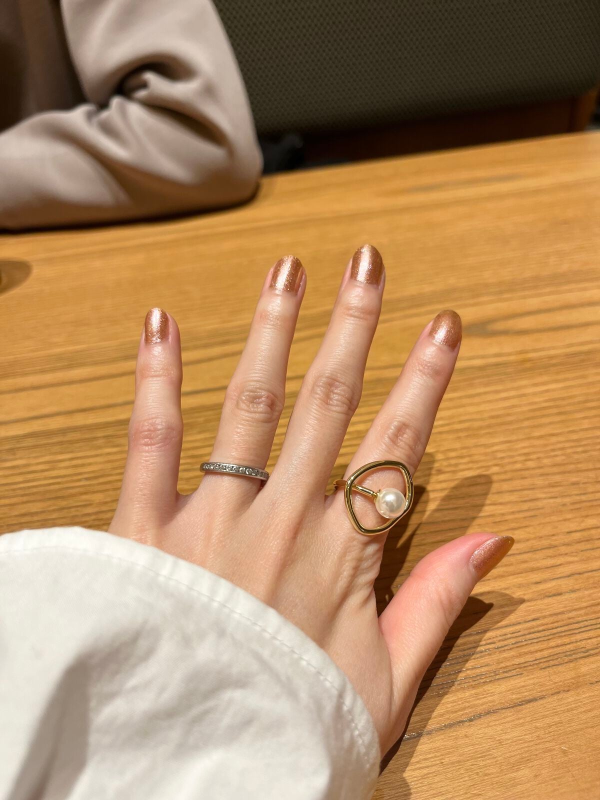 エレガンス ラズル エナメルラッカー/エレガンス ラズル /マニキュアを使ったクチコミ(3枚目)