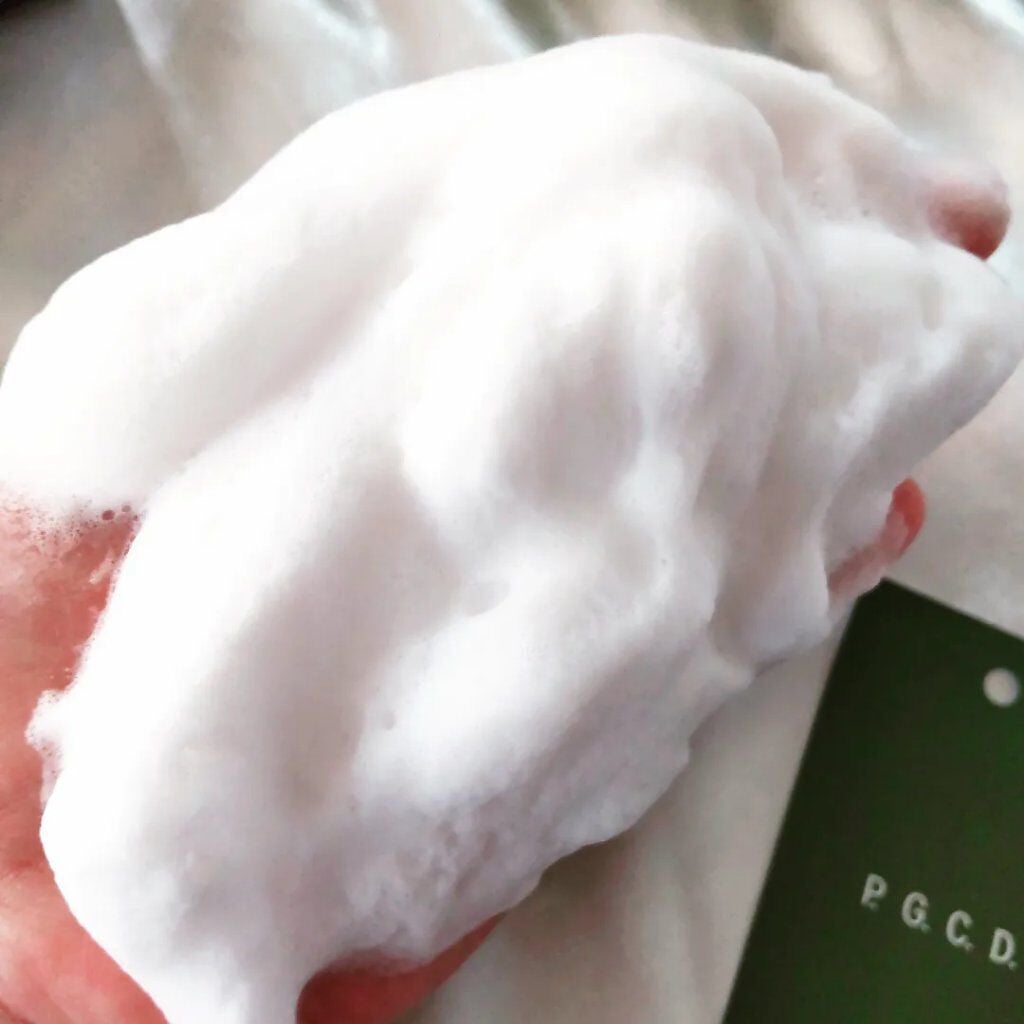 サボンクレール/P.G.C.D.(ペー・ジェー・セー・デー)/洗顔石鹸を使ったクチコミ(5枚目)