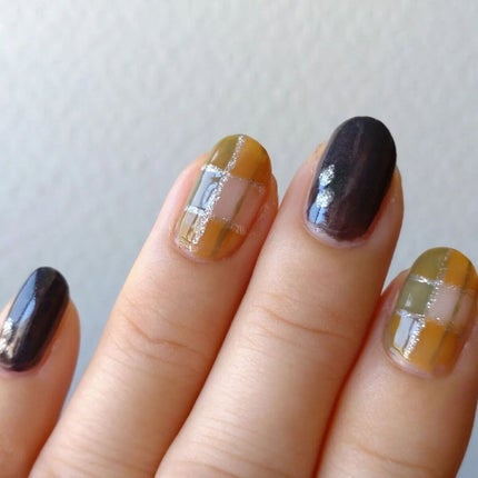 ミルクティ on LIPS 「✴✴パラドゥミニネイル(@parado_nailbu)(@pa..」(5枚目)