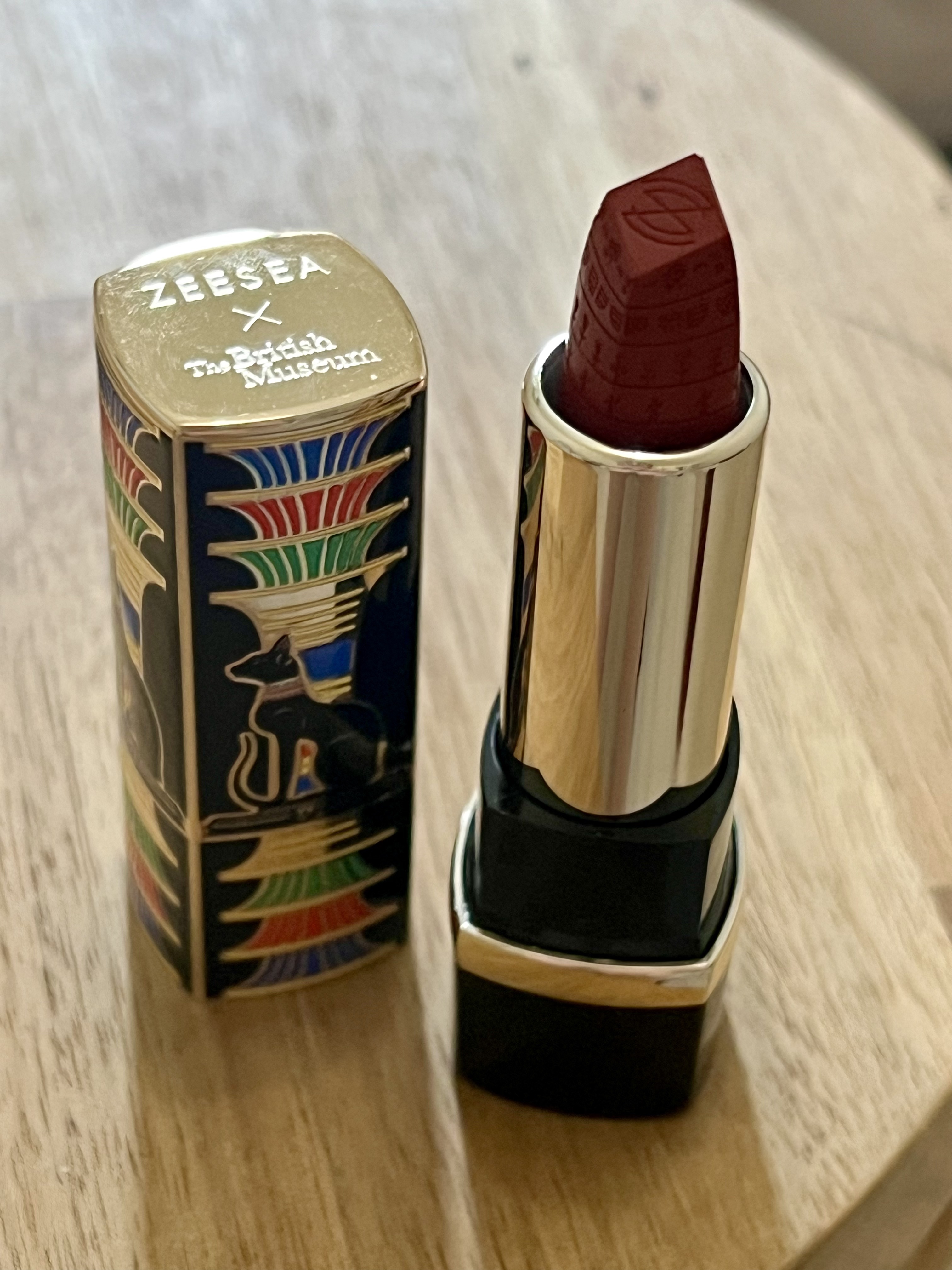 エジプトシリーズ シルキーリップスティック/ZEESEA/口紅を使ったクチコミ（1枚目）