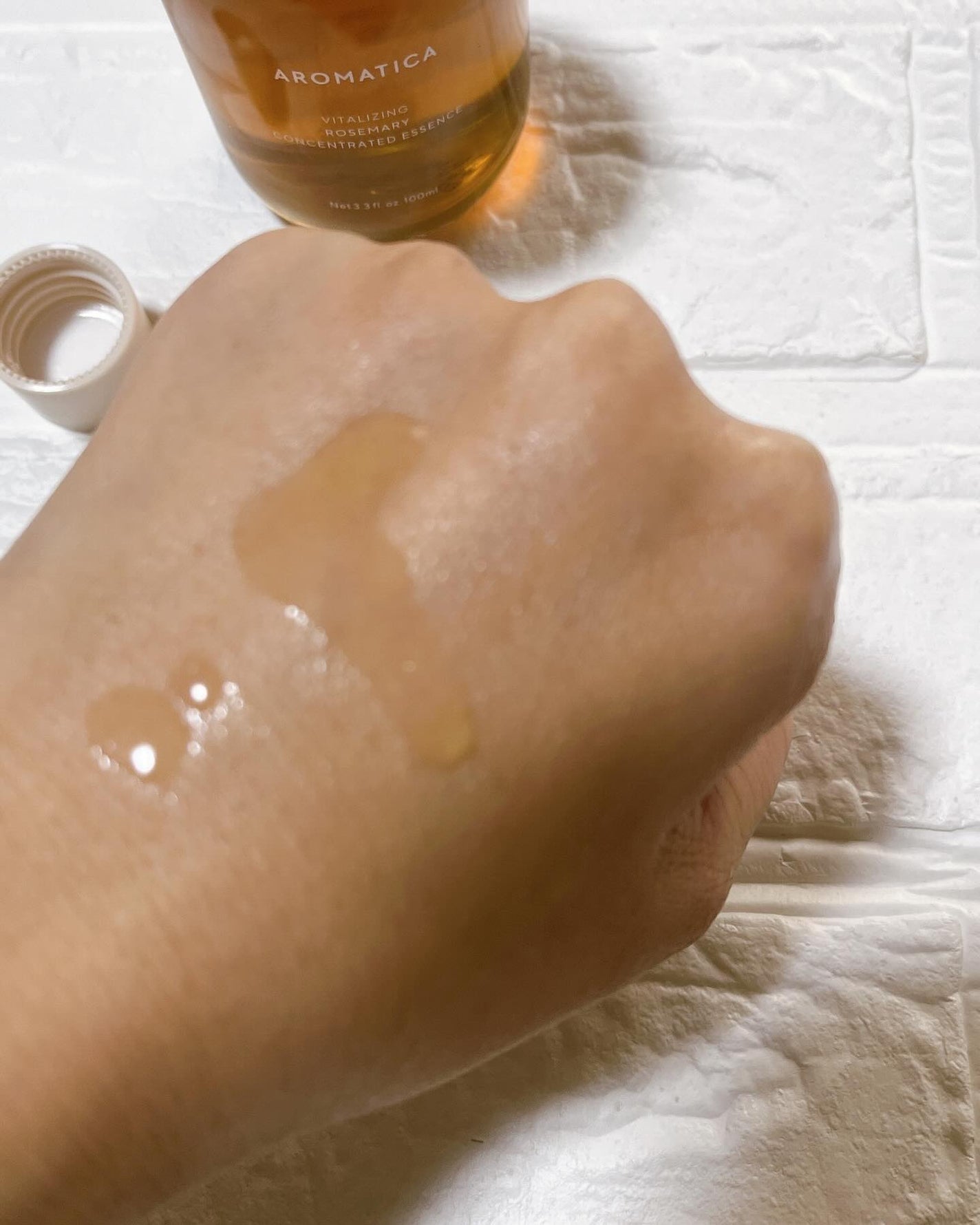 ローズマリーコンセントレイテッドエッセンス/AROMATICA/美容液を使ったクチコミ(4枚目)