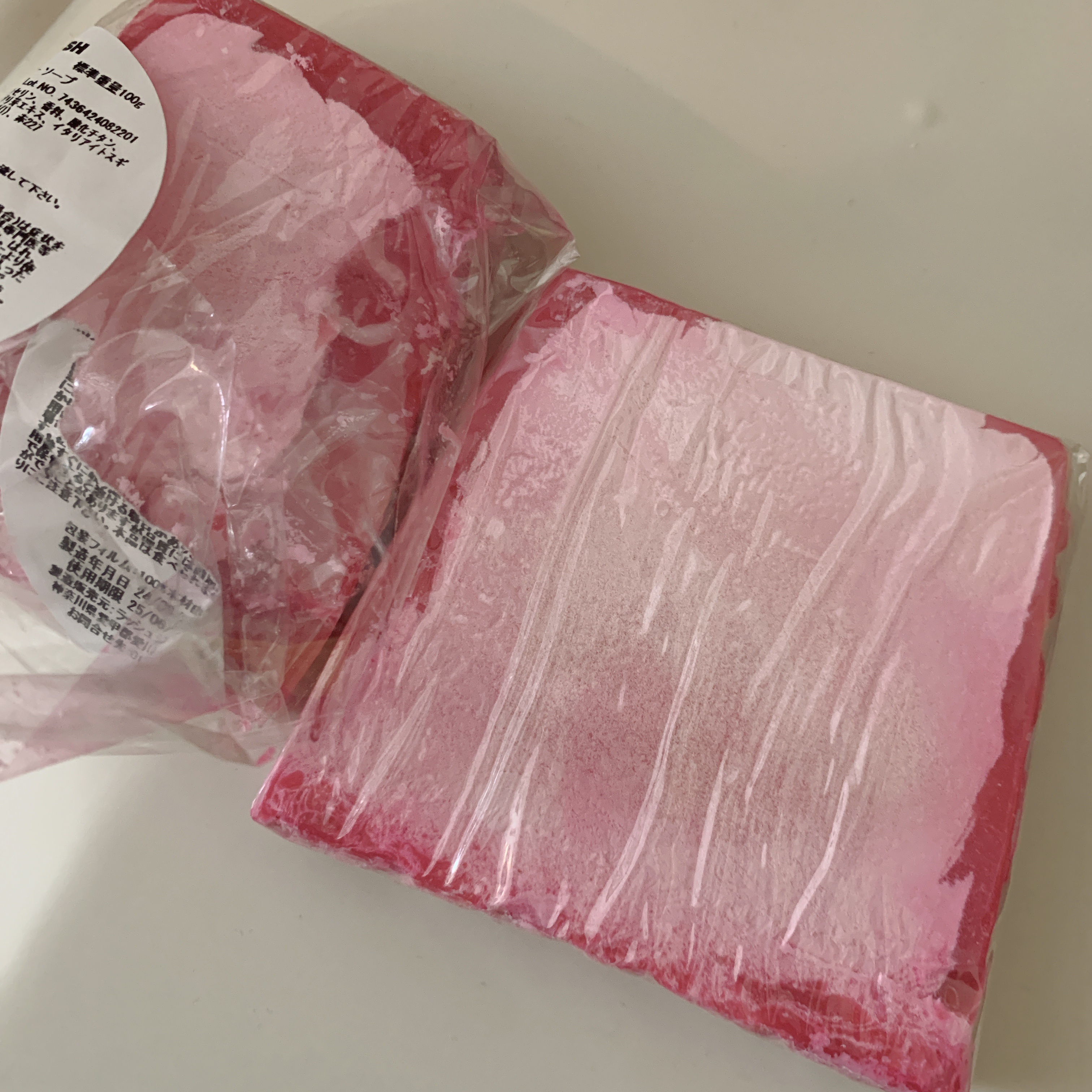 アイラッシュトリートメントセラム/BANILA CO/まつげ美容液を使ったクチコミ（1枚目）