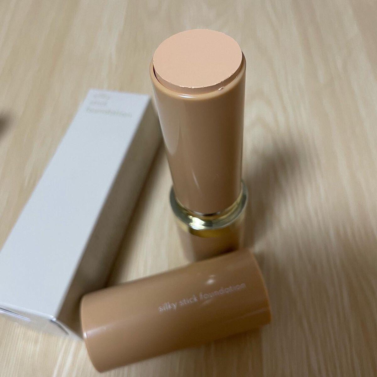 シルキースティックファンデーション/KAMIKA/その他ファンデーションを使ったクチコミ(2枚目)