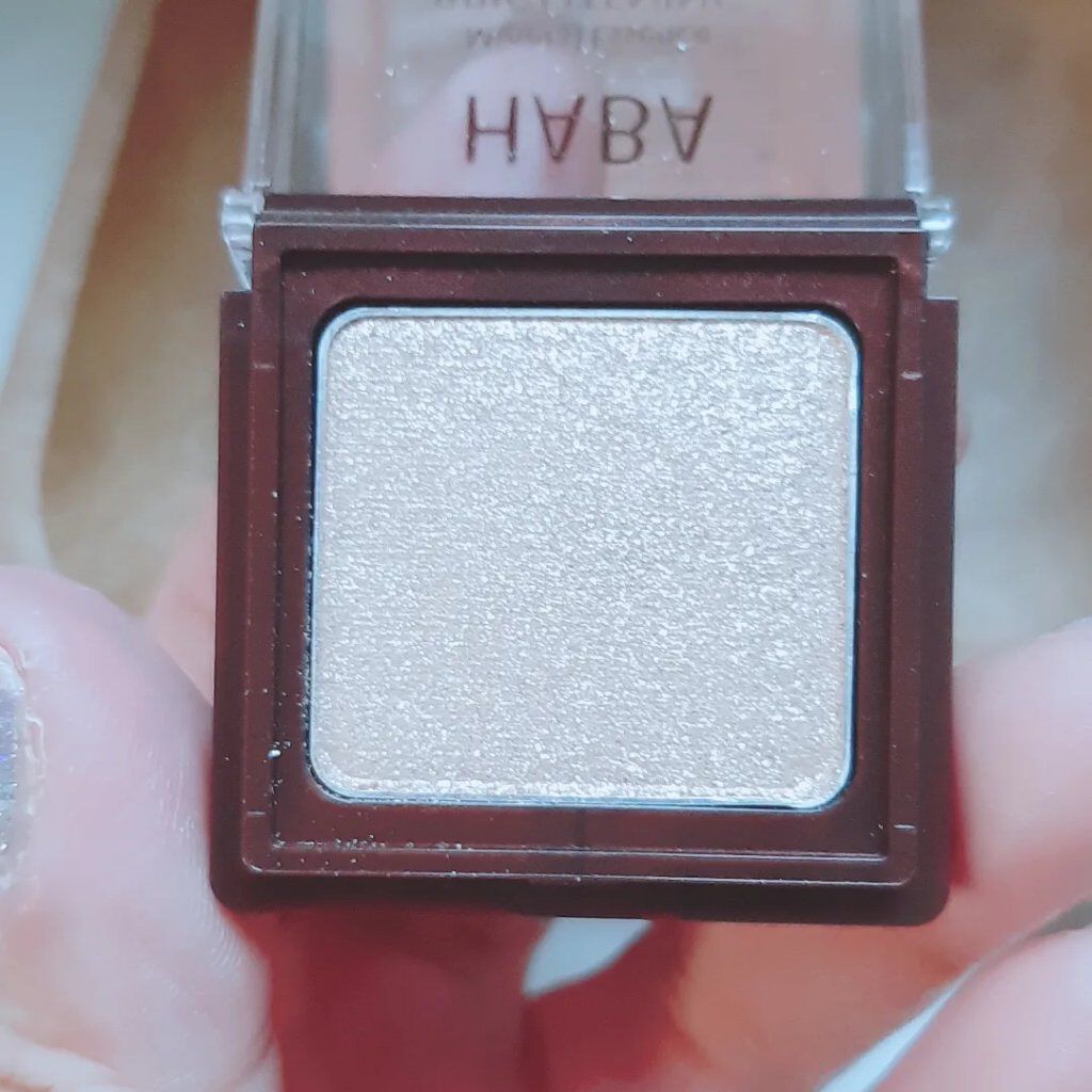 ブライトニングアイヴェール/HABA/単色アイシャドウを使ったクチコミ(3枚目)