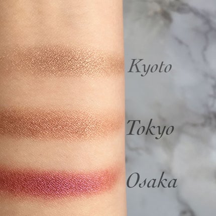 スウィフトシャドウトリオ ジャパン/rms beauty/アイシャドウパレットを使ったクチコミ(4枚目)