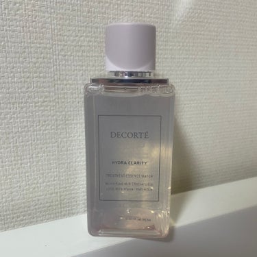 ◎COSME DECORTÉ イドラクラリティ　薬用 トリートメント エッセンス ウォーター

まじで何本目か分からんけど秋冬（春）はだいたいこれ使ってる🙂‍↕️
これのおかげで私の乾燥肌はギリ潤いを保