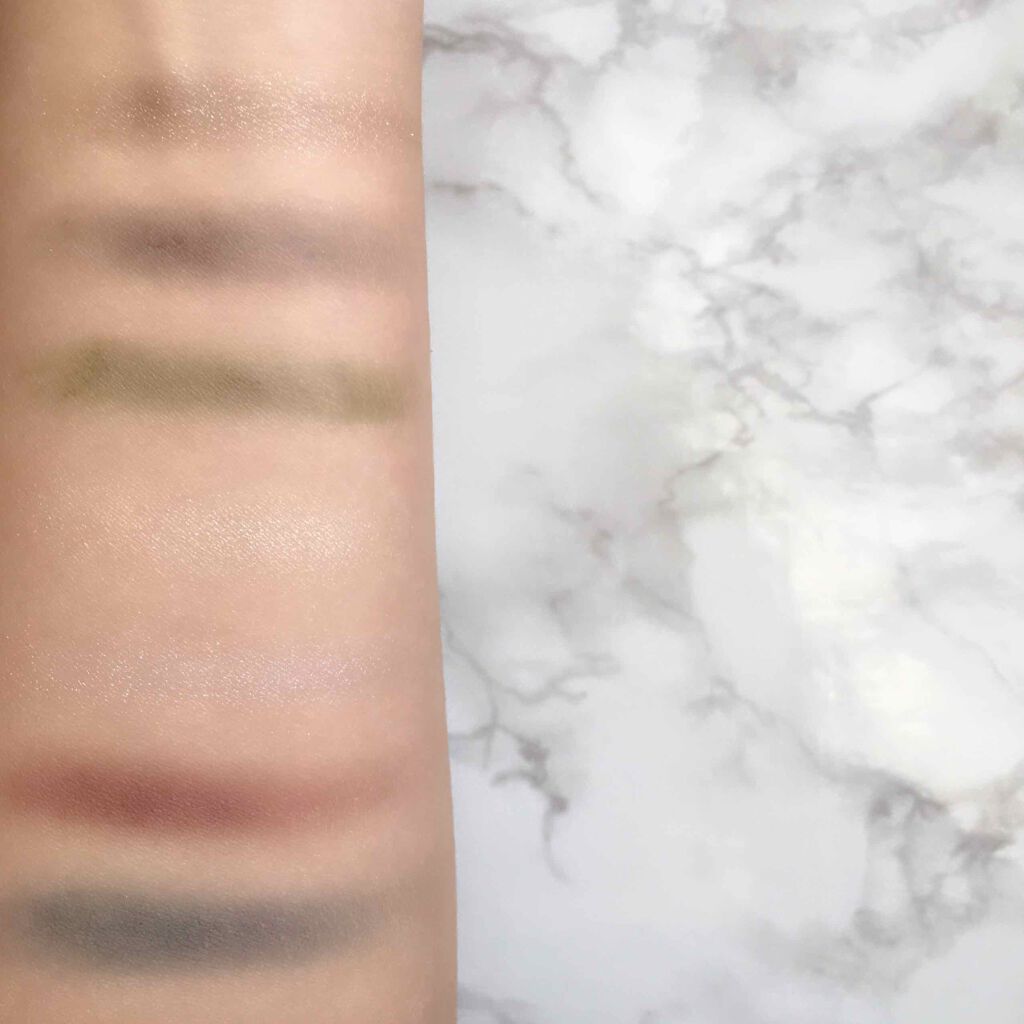 アイカラーパレット ホリデーリミテッド/Amplitude/アイシャドウパレットを使ったクチコミ(3枚目)