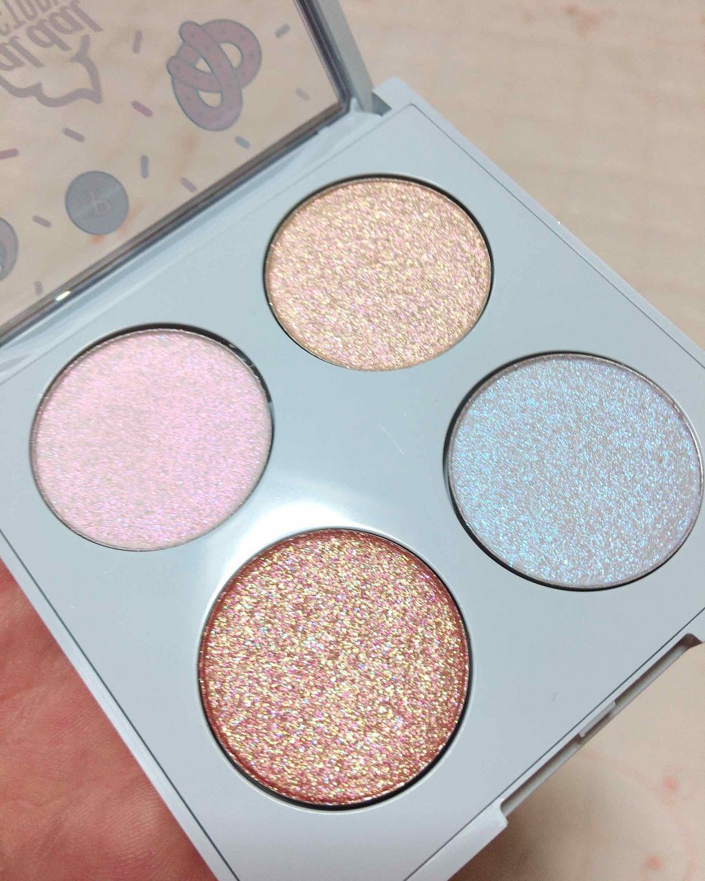 シュガートゥインクルグリッターパレット/PERIPERA/アイシャドウパレットを使ったクチコミ（2枚目）