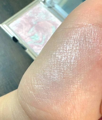 スキンルミナスハイライター/DEAR DAHLIA/パウダーハイライトを使ったクチコミ(4枚目)