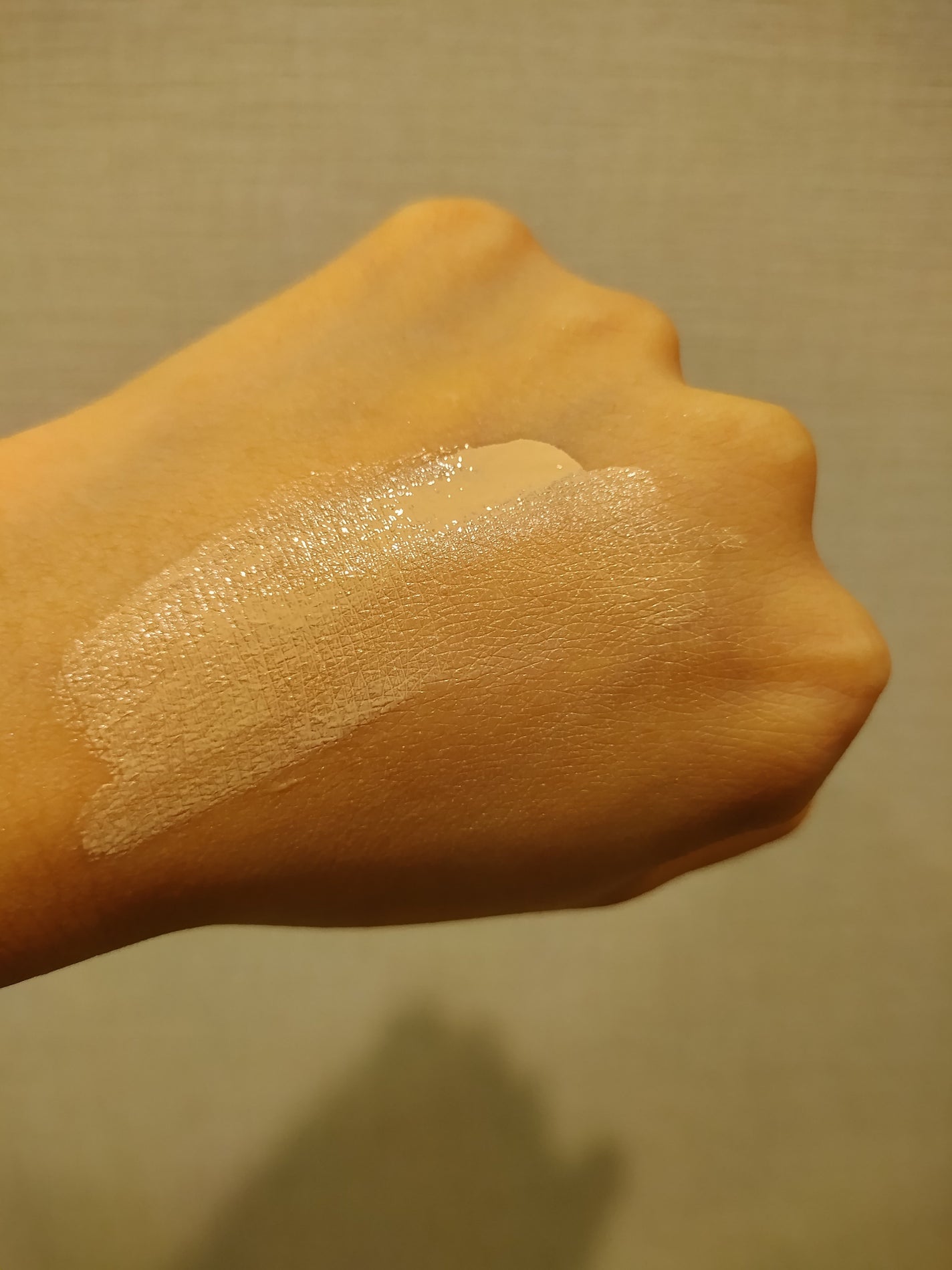 エッセンス スキングロウ ファンデーション/SHISEIDO/リキッドファンデーションを使ったクチコミ(4枚目)