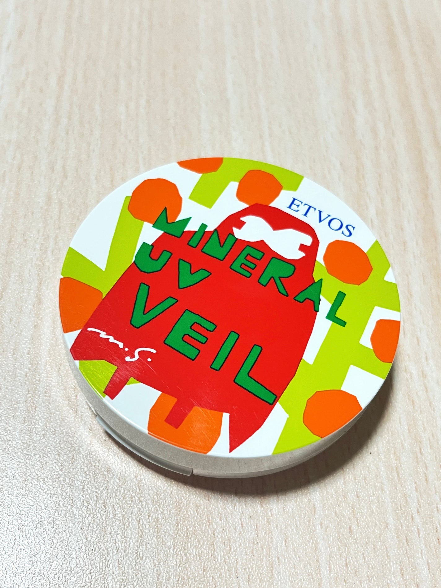 ミネラルUVベール/エトヴォス/プレストパウダーを使ったクチコミ(2枚目)