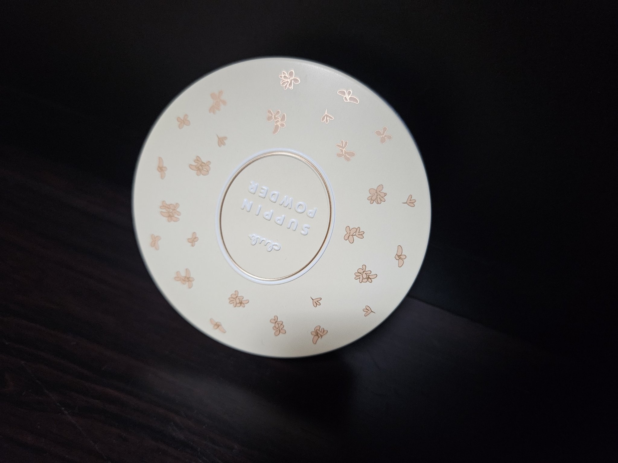 すっぴんパウダーC 初恋キンモクセイの香り/クラブ/プレストパウダーを使ったクチコミ（2枚目）