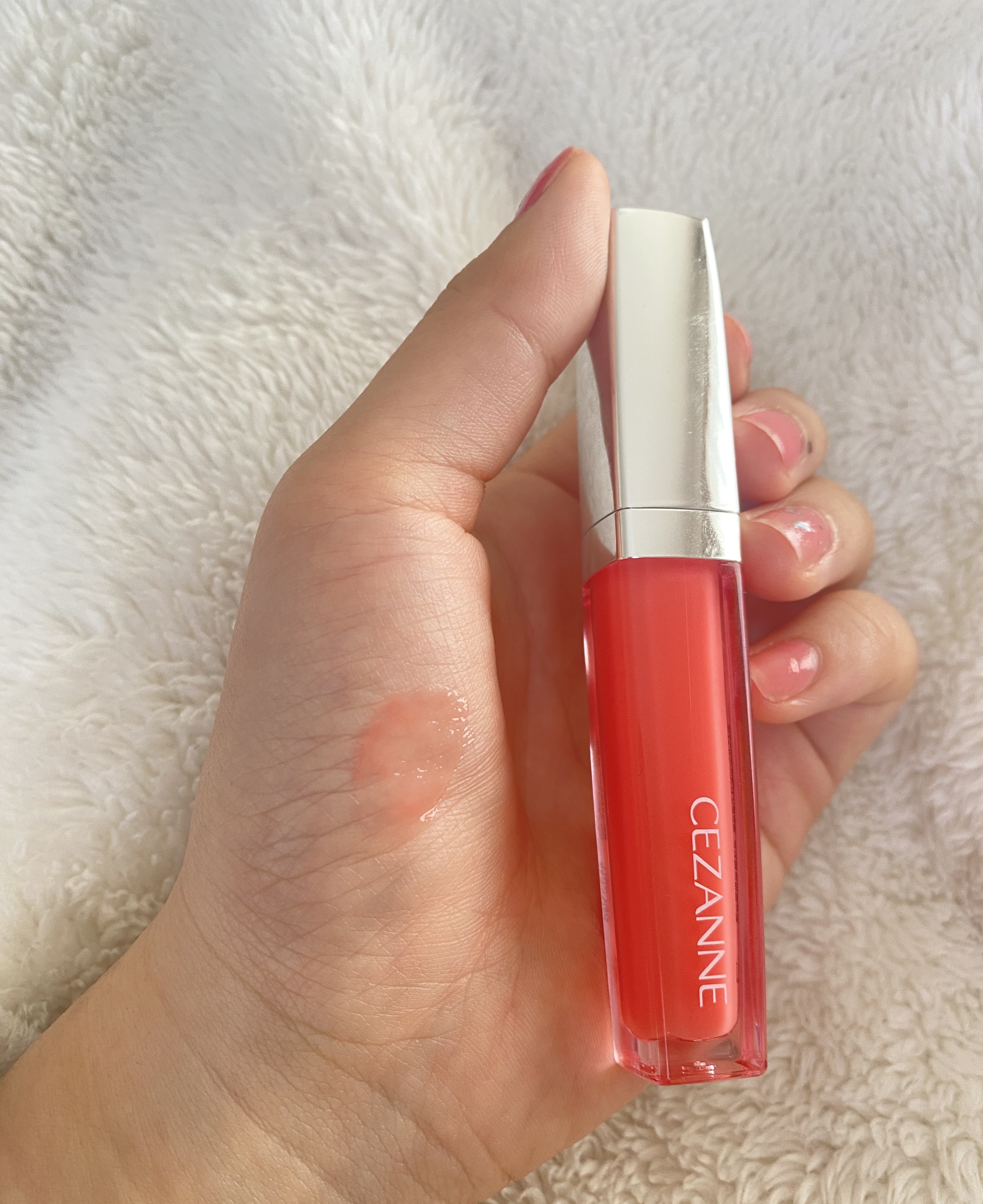 ジェルグロスリップ/CEZANNE/リップグロスを使ったクチコミ（2枚目）