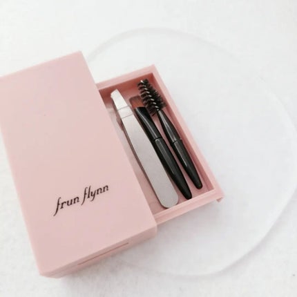 frunflynn マルチパーフェクター アイブロウキット 02 焦がしキャラメル/frunflynn/パウダーアイブロウの画像