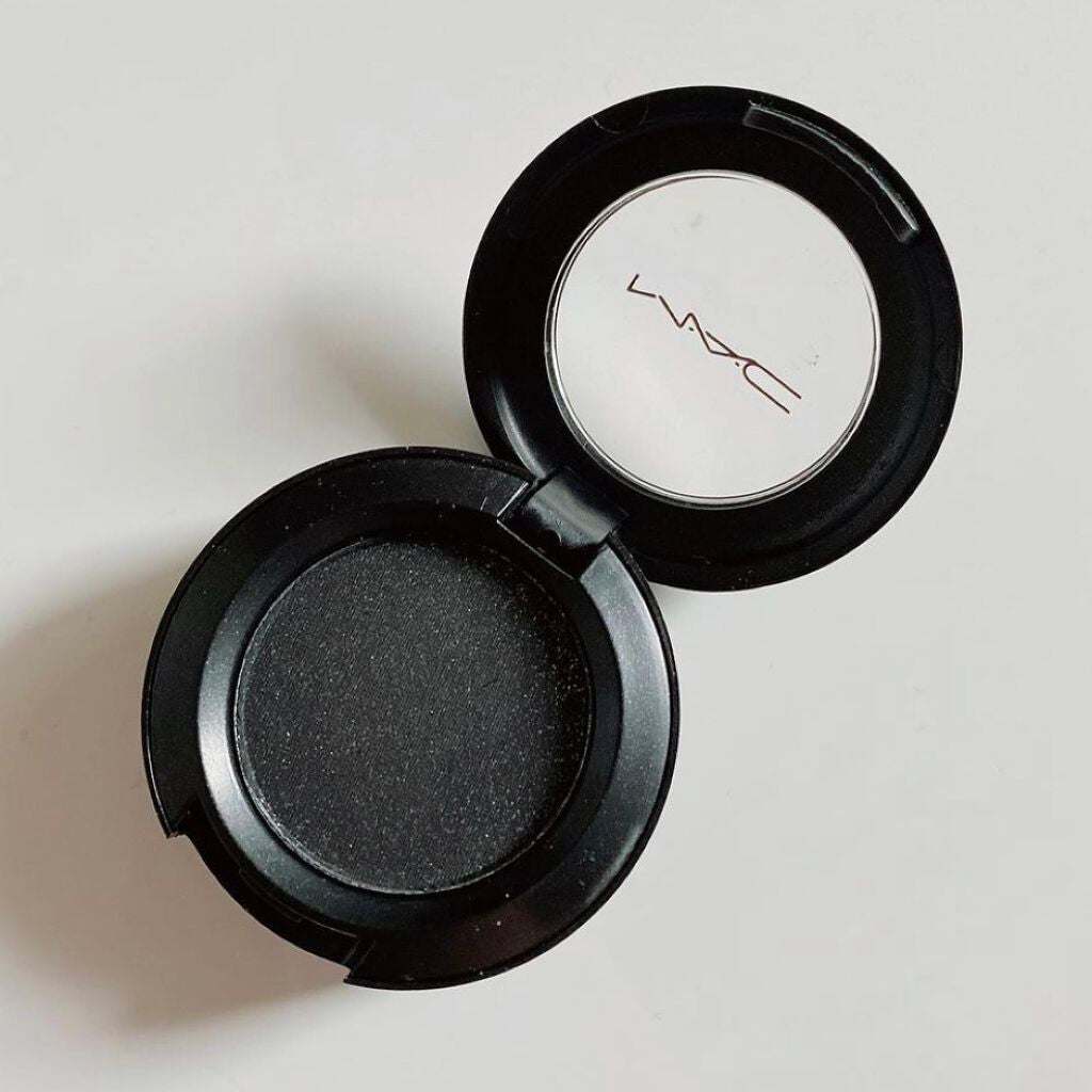 スモール アイシャドウ/M・A・C/単色アイシャドウを使ったクチコミ(2枚目)