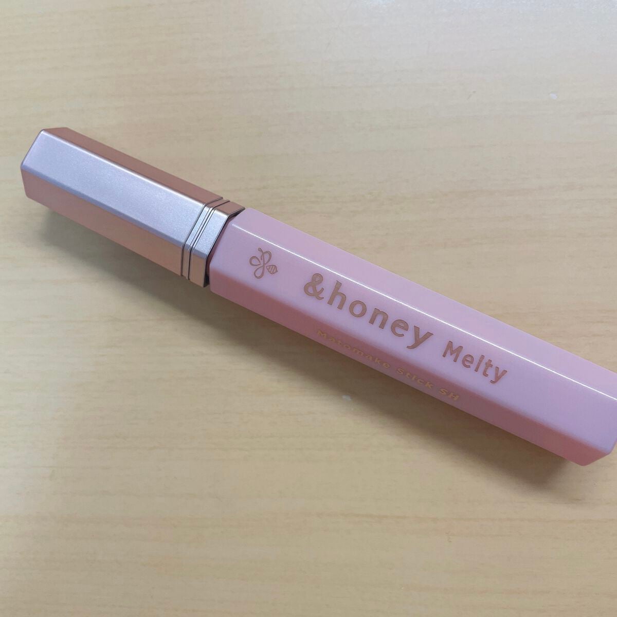 アンドハニー メルティ マトメイクスティック スーパーホールド 4.0/&honey/ヘアジェルを使ったクチコミ(2枚目)