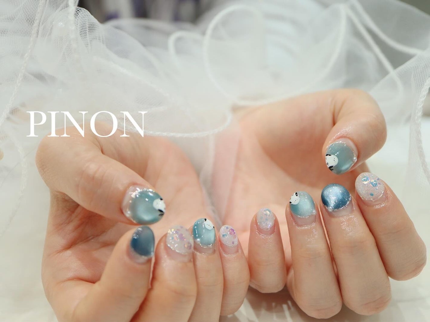 shino on LIPS 「Designcourseシマエナガネイル☺︎娘がハマってるので..」(3枚目)