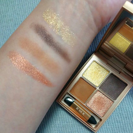 ローズウッドデイドリーム 4アイズ /RMK/アイシャドウパレットを使ったクチコミ(2枚目)