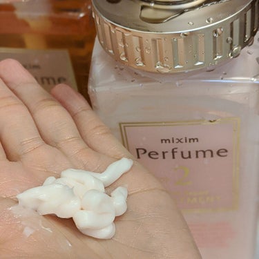 モイストリペア ヘアトリートメント トリートメント 440g/mixim Perfume/シャンプー・コンディショナーを使ったクチコミ（2枚目）