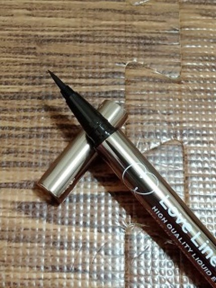 ラブ・ライナー リキッドアイライナーR3/ラブ・ライナー/リキッドアイライナーを使ったクチコミ(1枚目)