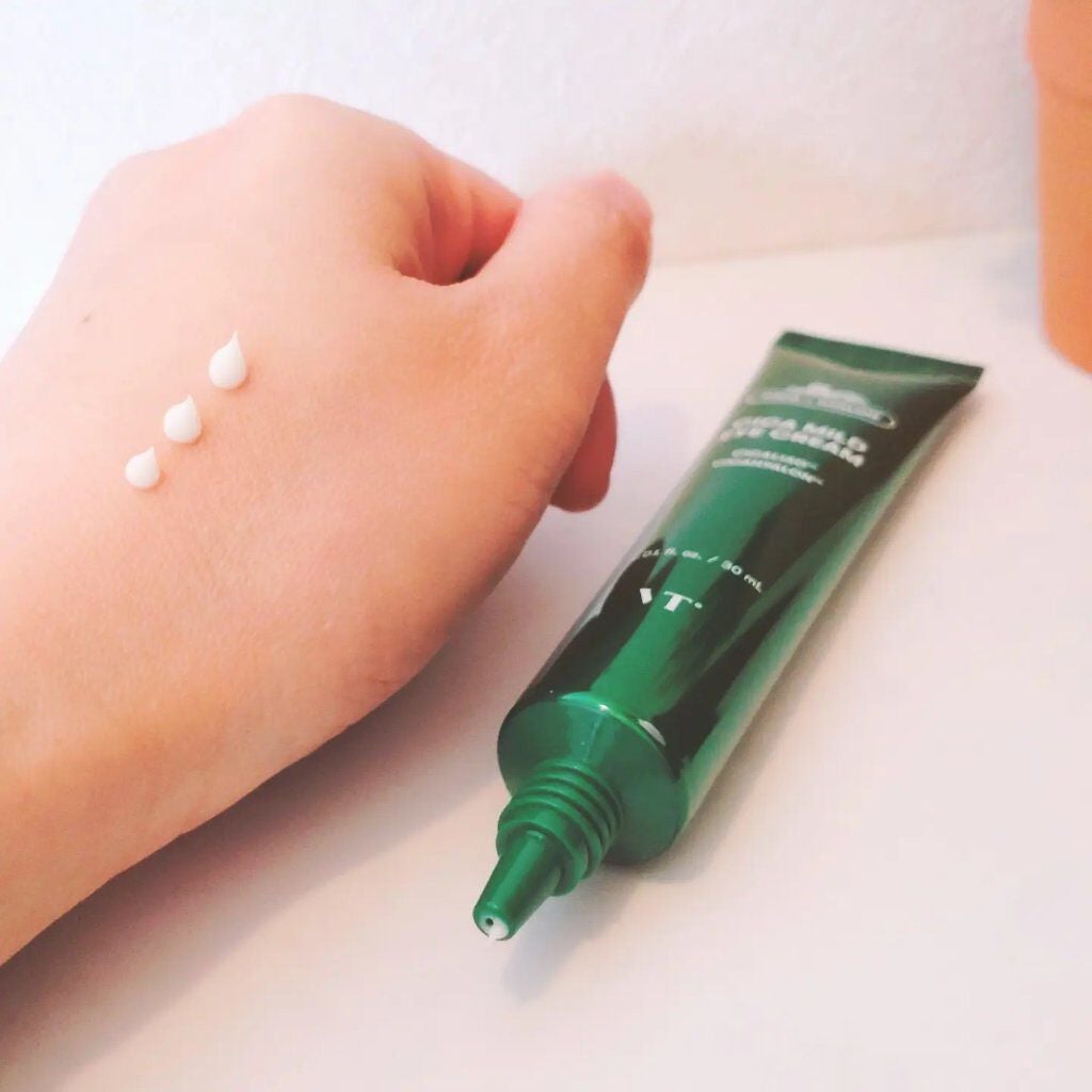 CICA マイルドアイクリーム/VT/アイケア・アイクリームを使ったクチコミ(3枚目)