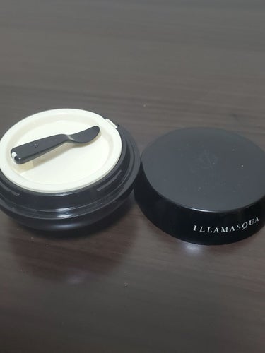 ハイドラヴェイルプライマー/Illamasqua/化粧下地を使ったクチコミ（2枚目）