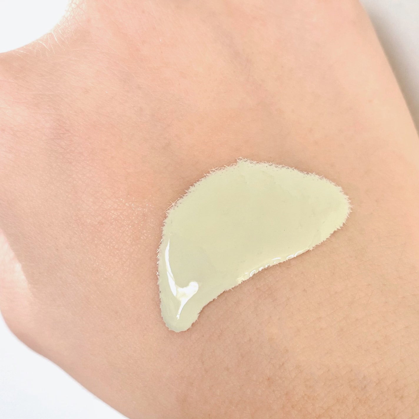 マスクフィットトーンアップエッセンス/TIRTIR(ティルティル)/化粧下地を使ったクチコミ(2枚目)