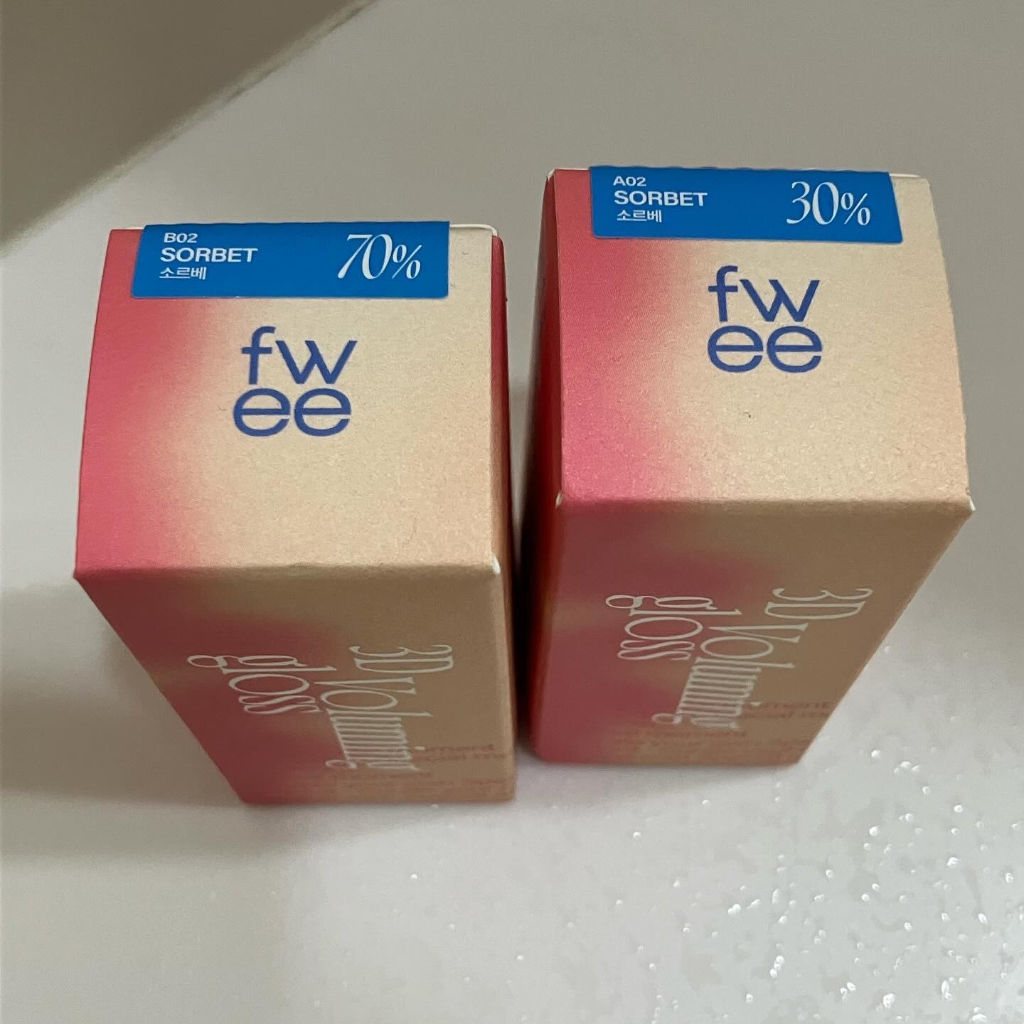 フィー 3Dボリューミンググロス/fwee/リップグロスを使ったクチコミ（2枚目）