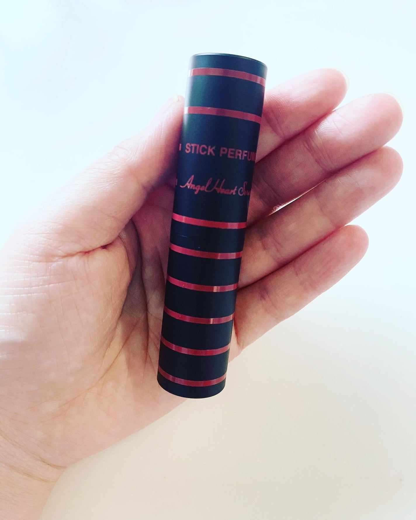 エンジェル ハート スティックパフューム/エンジェルハート/練り香水を使ったクチコミ(2枚目)